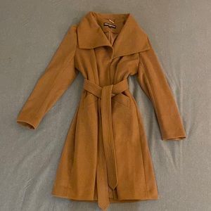 Karl Lagerfeld never been worn camel trench